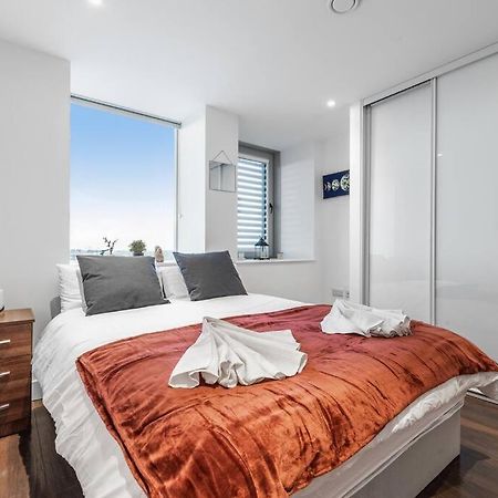 New Apartment 20 Mins From Waterloo London Bp36 Exteriér fotografie
