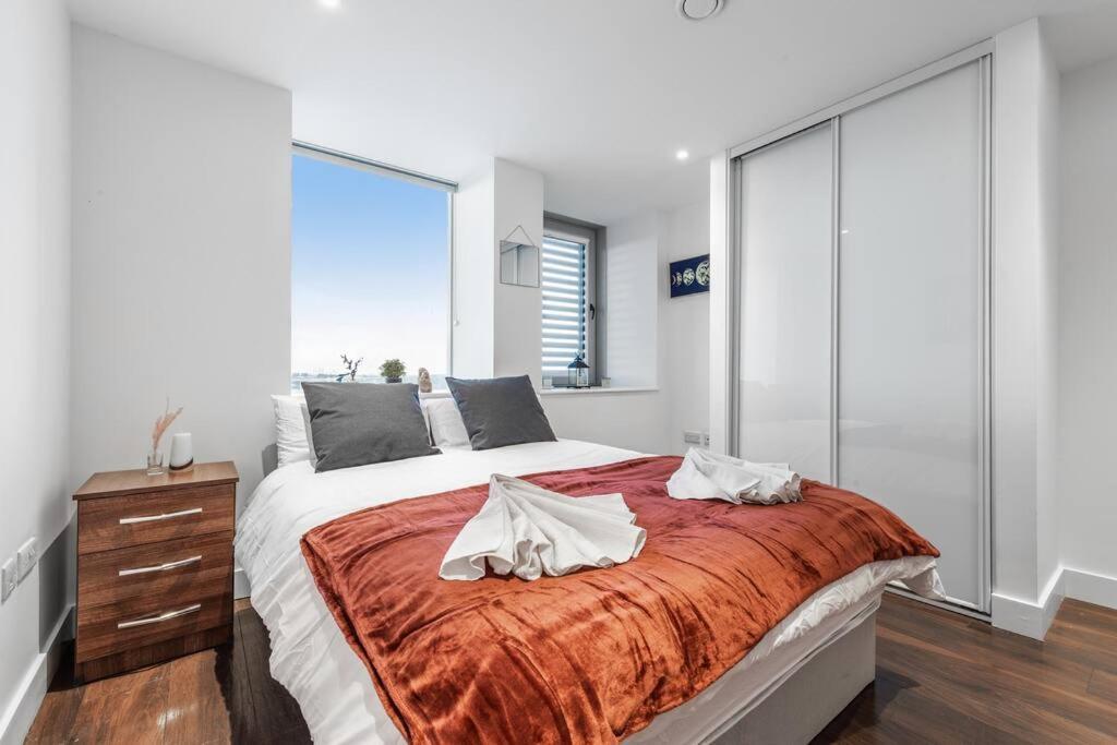 New Apartment 20 Mins From Waterloo London Bp36 Exteriér fotografie